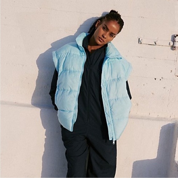 FP Movement from Free People In A Bubble Puffer Vest LG - Picture 1 of 8